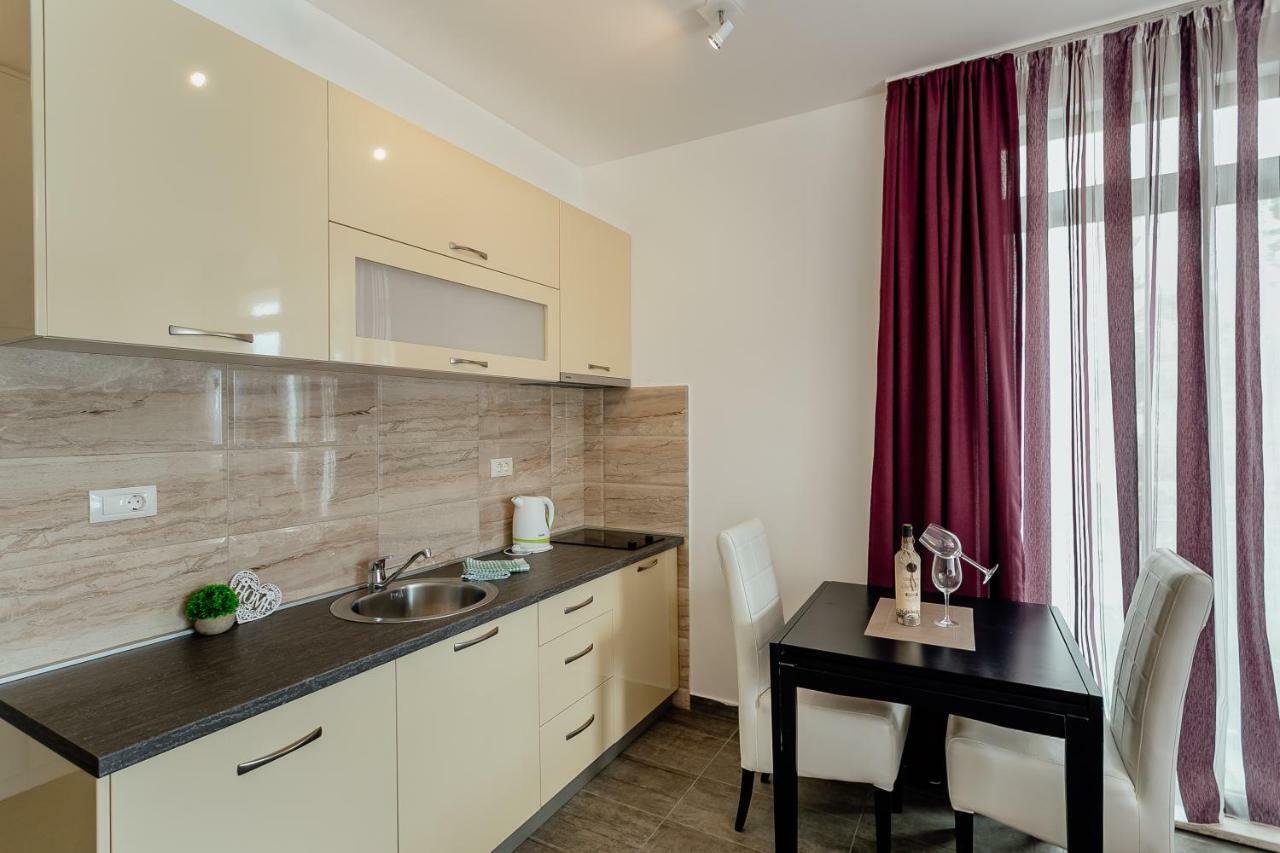 Apartments Joy Χέρτσεγκ Νόβι Εξωτερικό φωτογραφία
